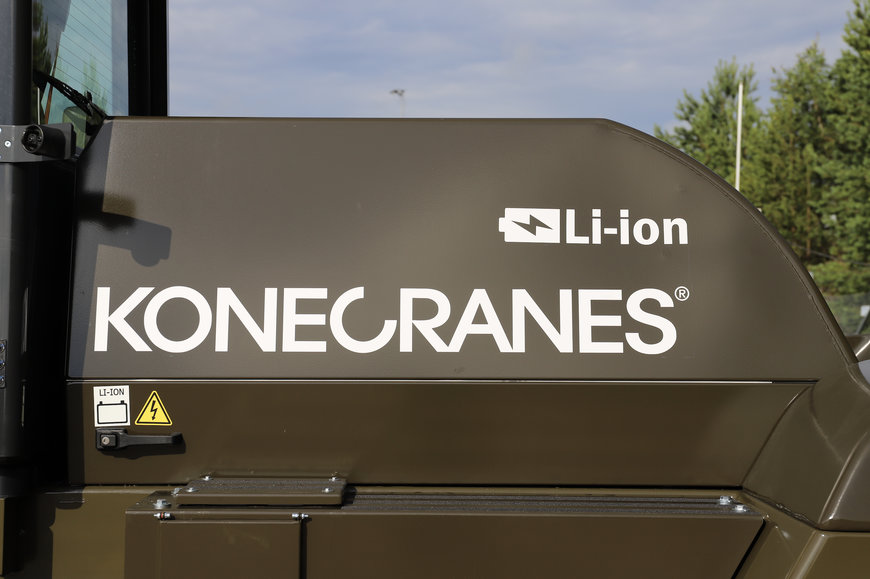 Konecranes wins public tender to provide first E-VER heavy electric forklift to Ireland’s Defence Forces